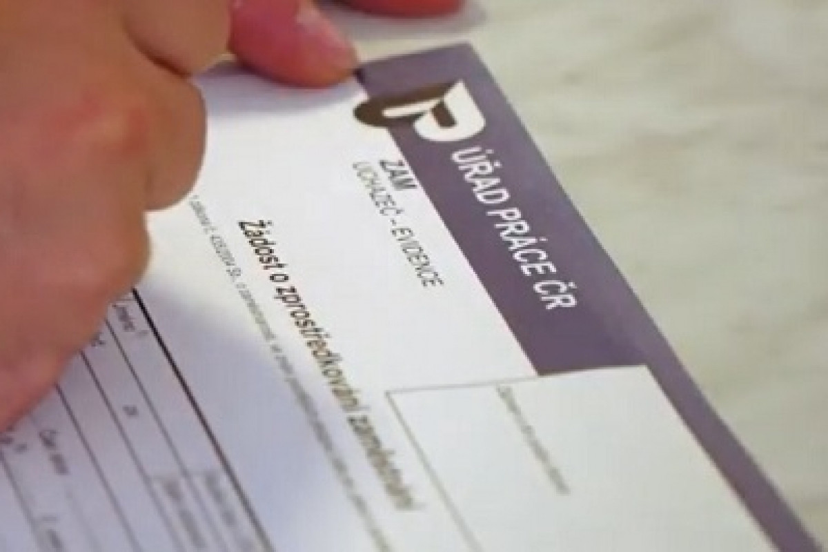 Kovanda o průmyslu, Rajchl o mzdách. Dva pohledy na nezaměstnanost Kovanda o průmyslu, Rajchl o mzdách. Dva pohledy na nezaměstnanost